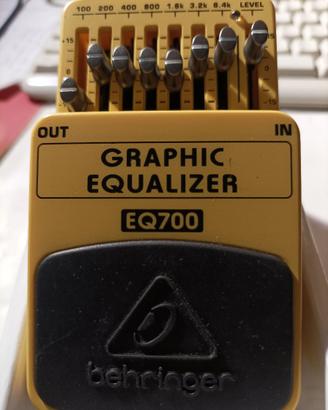 Bheringer EQ700