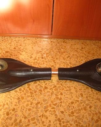 Sport Skateboard Wave Board 2 ruote CON LUCI Wave