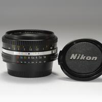 Nikon Nikkor "Pankake" 50mm f1,8 Ai-s "Near Mint"