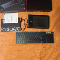tastiera wireless con touchpad 