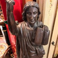 Scultura Linea di San Giovanni evangelista