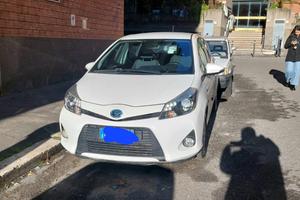 TOYOTA Yaris 3ª serie - 2013