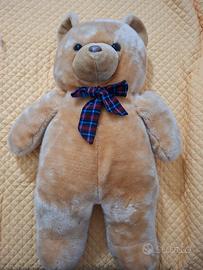 Grande orso peluche