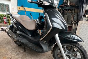 Piaggio beverly tourer 125