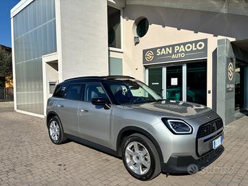 MINI Mini C Favoured Countryman