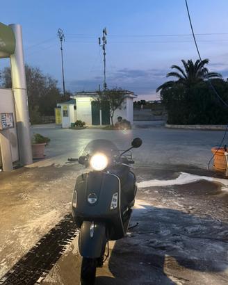 Vespa gts 125