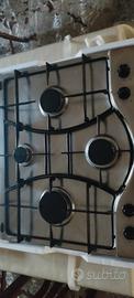 piano cottura Ariston 4 fuochi a gas 