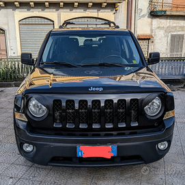 Jeep Patriot 2.2 CRD DPF SPORT 4WD