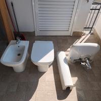 SANITARI IDEAL STANDARD CON RUBINETTI
