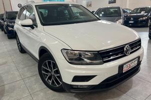 Volkswagen Tiguan 1.6 116 CV - Business Technology
