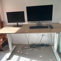 Scrivania Ikea regolabile elettrica