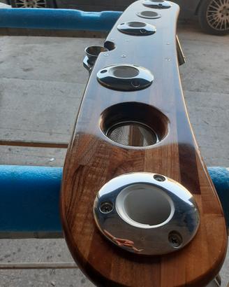 rocket in legno di noce finger joint 