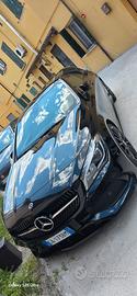 Mercedes benz cla 220 4 matic 