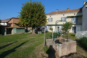 CASA SEMINDIPENDENTE A CASTELNUOVO BORMIDA