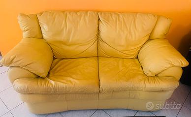 Divano 2 posti in ecopelle