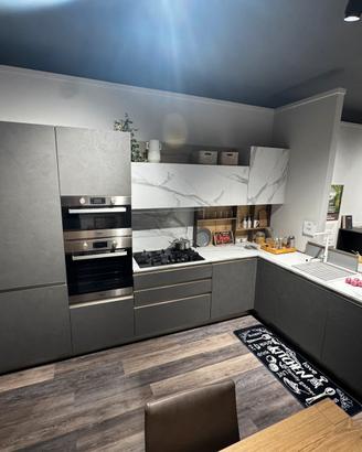 Cucina ARREDO3 nuova per cambio espositivo