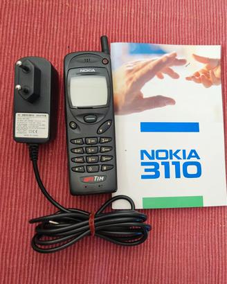 NOKIA 3110, anno 1997, caricatore, manuale. 