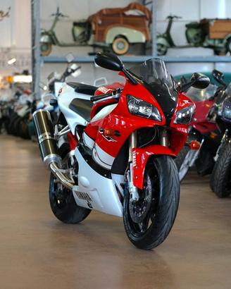Yamaha YZF R1 1999
