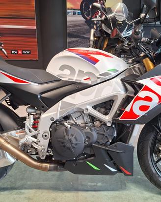 Aprilia Tuono V4 1100