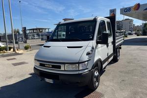 Iveco daily 35c17 doppia cabina 6+1 cassone ribalt
