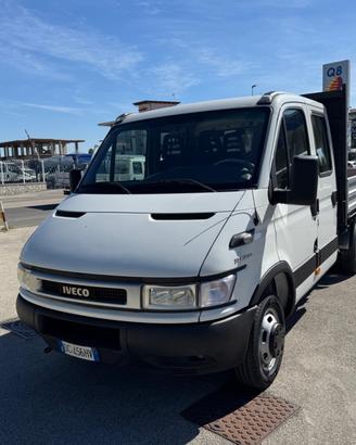 Iveco daily 35c17 doppia cabina 6+1 cassone ribalt