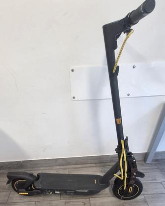 Monopattino Nuinebot Max G2