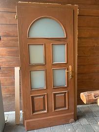 Portoncino in legno