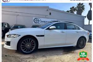 JAGUAR XE 2.0 D Turbo 180 CV AWD aut. R-Sport