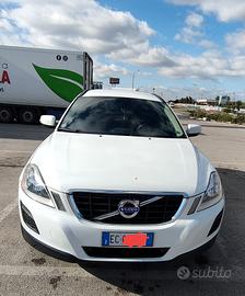 VOLVO XC 60 drive 