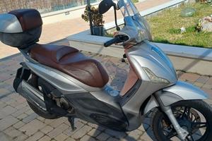 Beverly 300 gommato nuovo