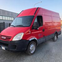 IVECO DAILY 35S12 / L2-H2