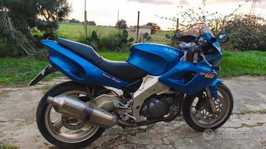 Yamaha SZR 660 Super Single - patente A2 - 35 kw