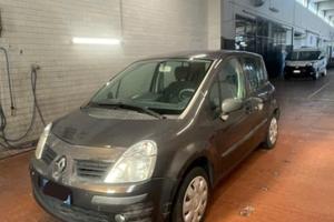 RENAULT Modus 1.2 16V Dynamique