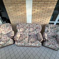 Divano e coppia di poltrone Classiche damascate