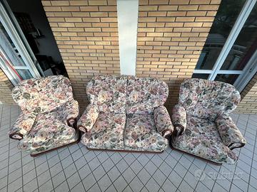 Divano e coppia di poltrone Classiche damascate