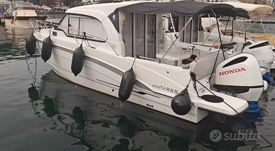 Beneteau ANTARES 8