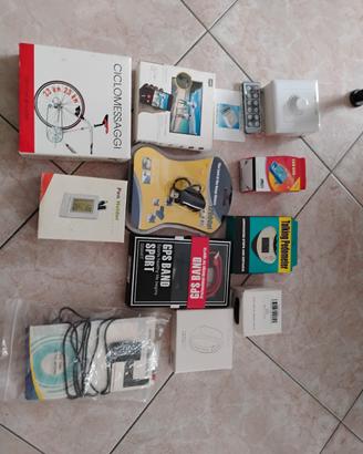 varie accessori elettronici