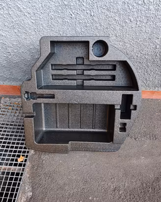 Land Rover Freelander 2 contenitore attrezzi 