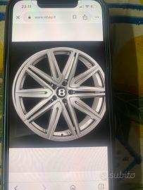 Cerchi piu gomne bentley