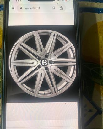 Cerchi piu gomne bentley