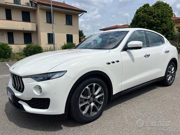 Maserati Levante No superbollo