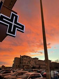 Insegna croce led Multicolor bifacciale