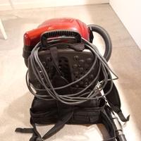 Aspirapolvere a zaino