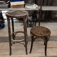 Coppia di sgabelli vintage in legno