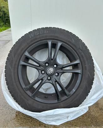 Kit Gomme+cerchio invernale 17 225/60 R 17