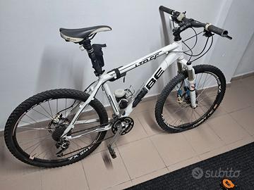 Mountanbike CUBE LTD CC 2009.