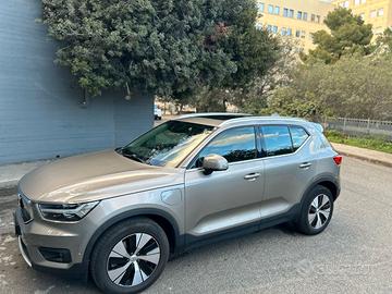 Volvo CX40 T5 Recharge