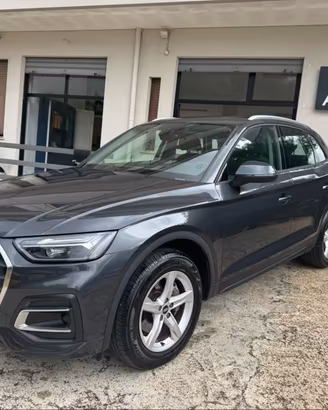 Audi Q5 2.0 TDI 204cv - NEW MODEL - 2021