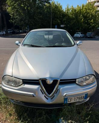 Alfa 156 a benzina