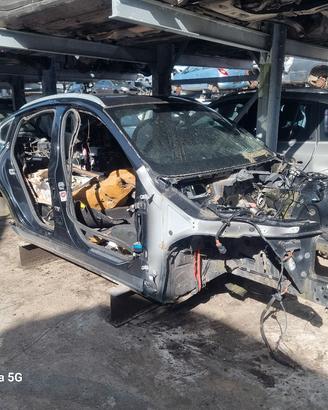 SCOCCA BMW X4 ANNO 2017 PER RECUPERO TAGLIATE